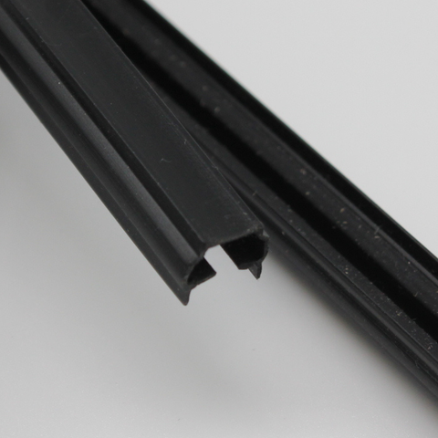 Abdeck- u. Einfassprofil 8 - 30 schwarz
