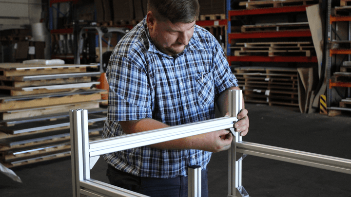 Werkstattwagen aus Aluminiumprofilen selber bauen